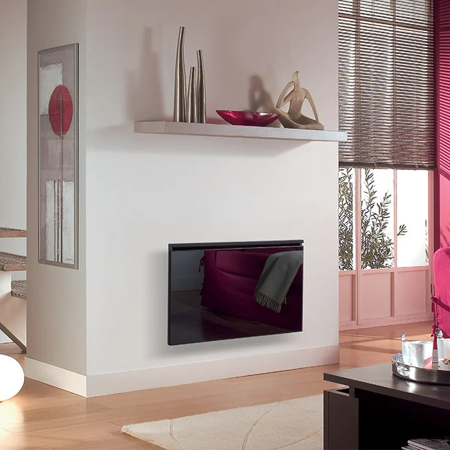 Intuis Glassance – elegáns, prémium hibrid fűtőpanel enteriőrben